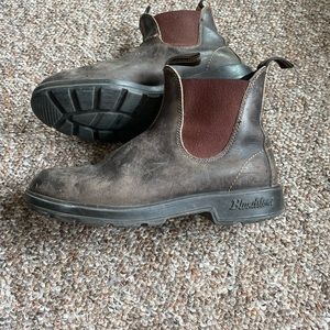 Blundstone 500 boots mens AU 7 US 8. Brown